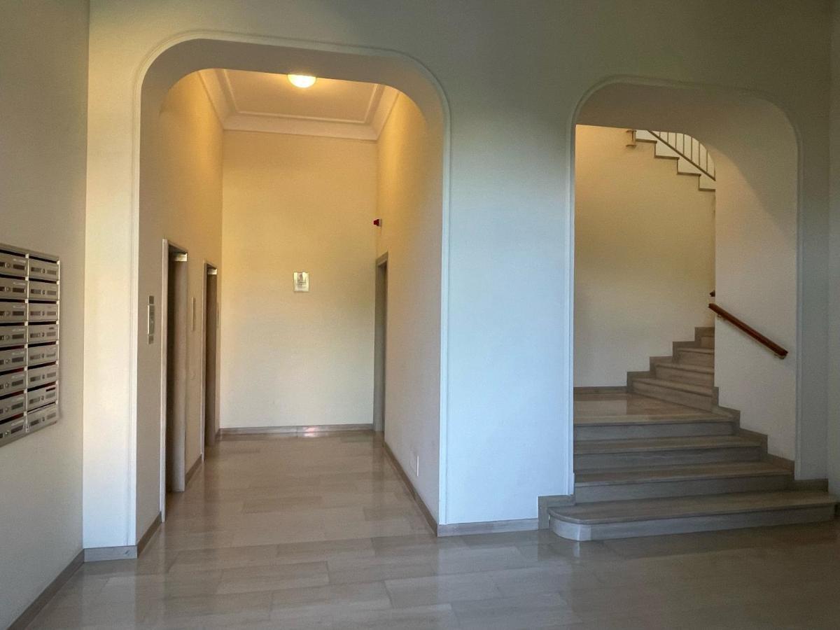 Residenza Victoria Lägenhet Menaggio Exteriör bild